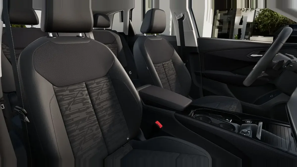 Audi Q3 Advanced TFSI 110kW S Tronic en renting en Barcelona — vista 8
