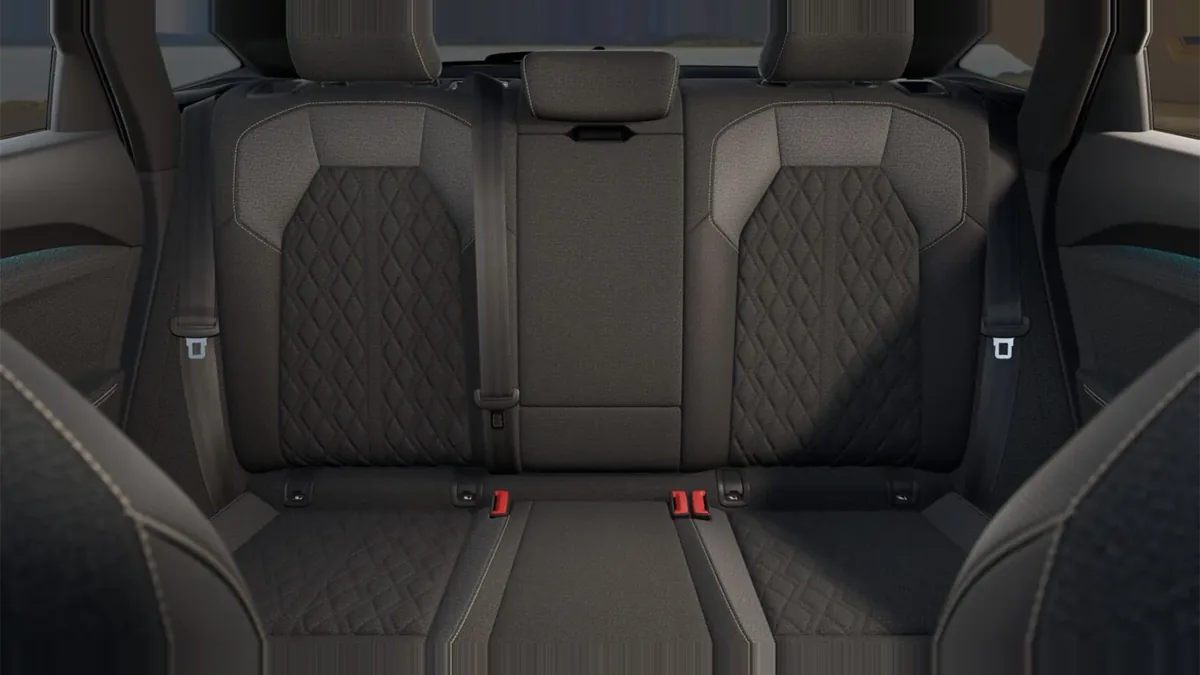 Audi Q5 Sportback S line TDI quattro 150kW (204CV) S tronic en renting en Barcelona — vista 7