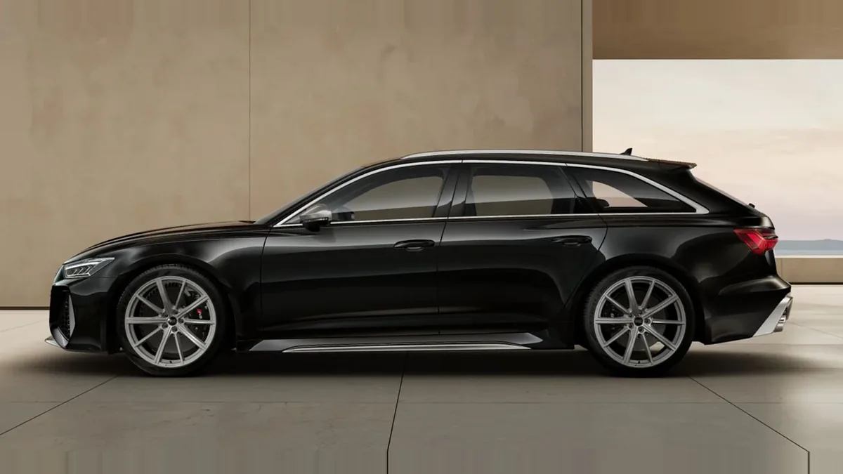 Audi RS6 Avant TFSI Quattro en renting en Barcelona — Trasera