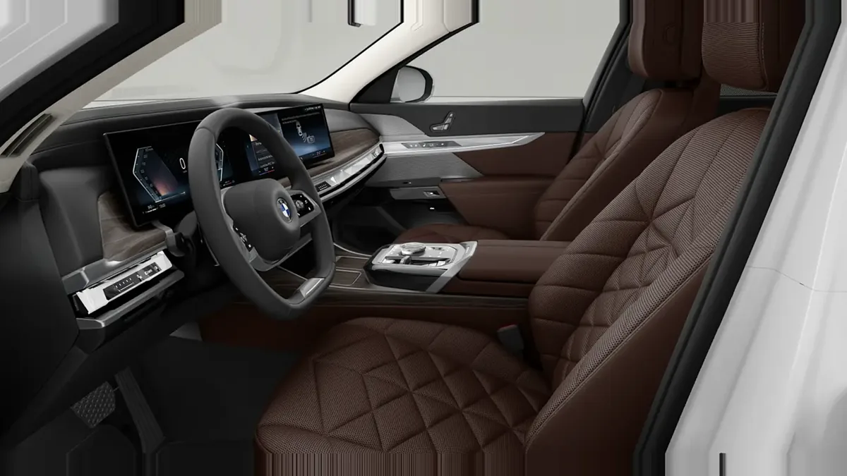 BMW Serie 7 740d xDrive en renting en Barcelona — vista 6