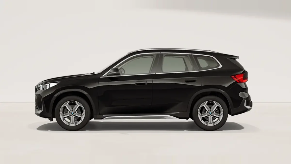 BMW X1 sDrive20d xLine 120kW en renting en Barcelona — Trasera