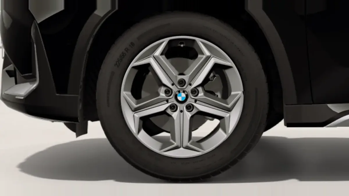 BMW X1 sDrive20d xLine 120kW en renting en Barcelona — vista 7