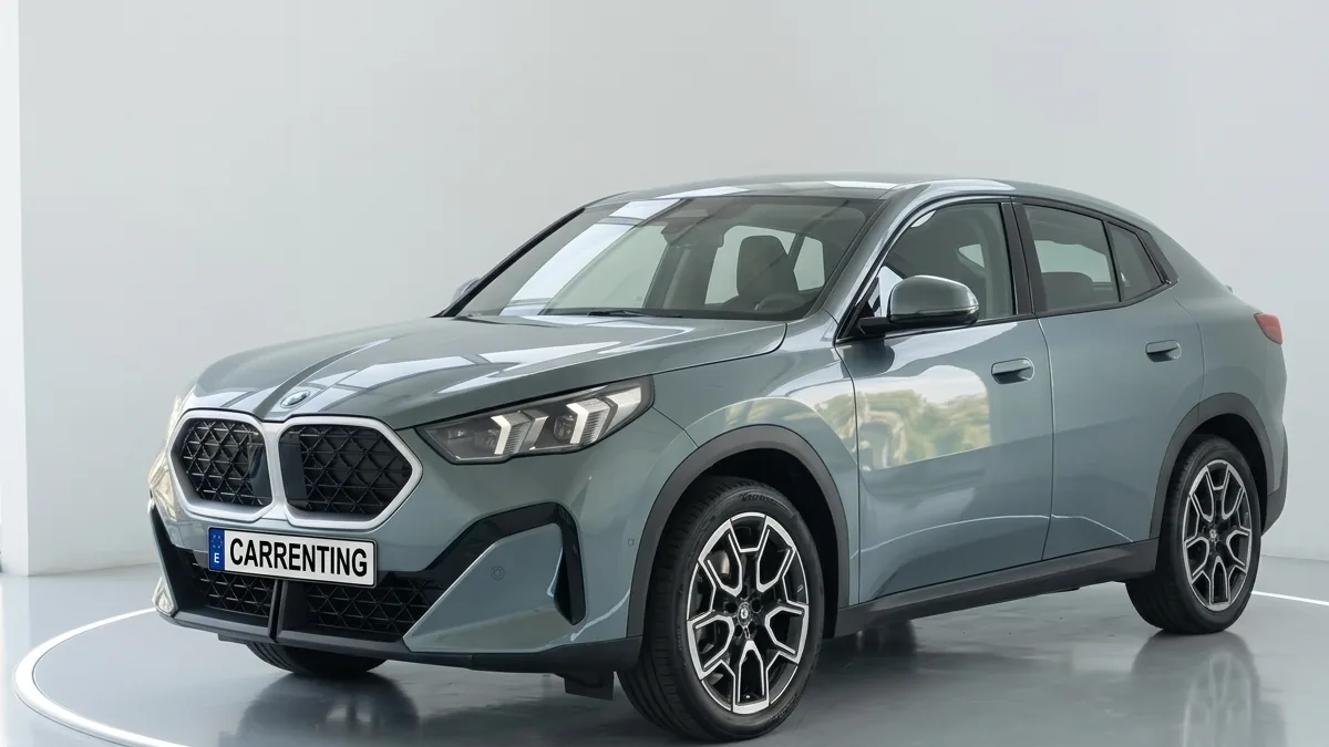 BMW X2 sDrive 20iA 170CV en renting en Barcelona — Lateral