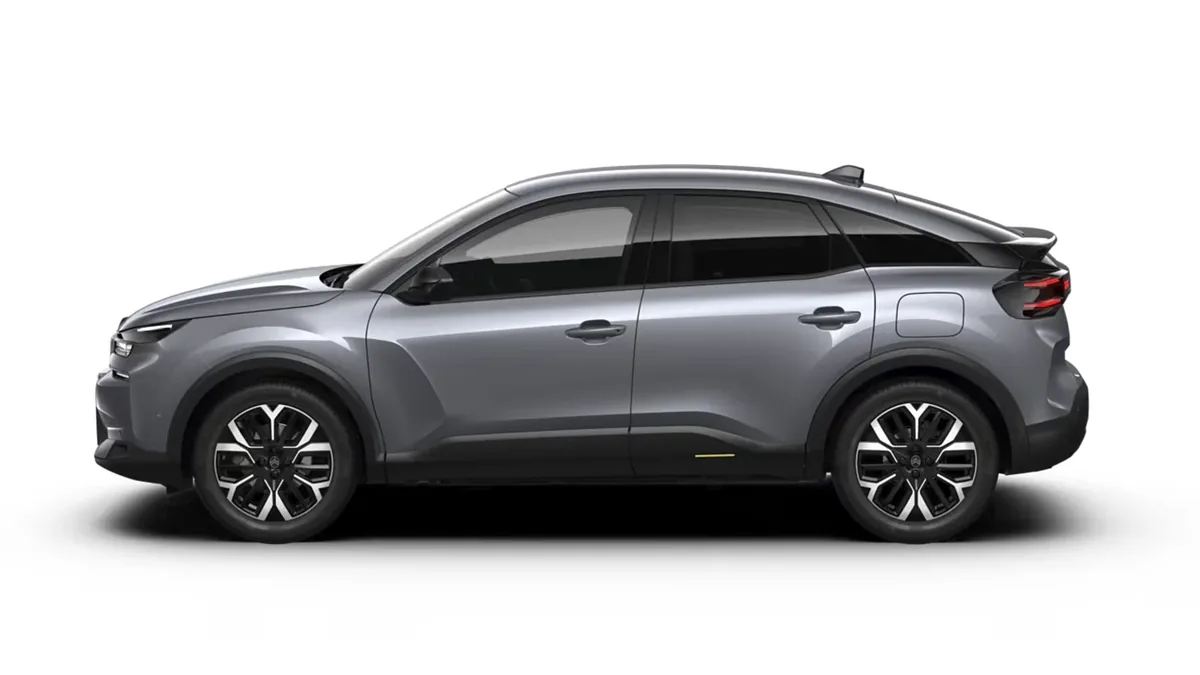 Citroën C4 Hybrid Business Edition en renting en Barcelona — Trasera