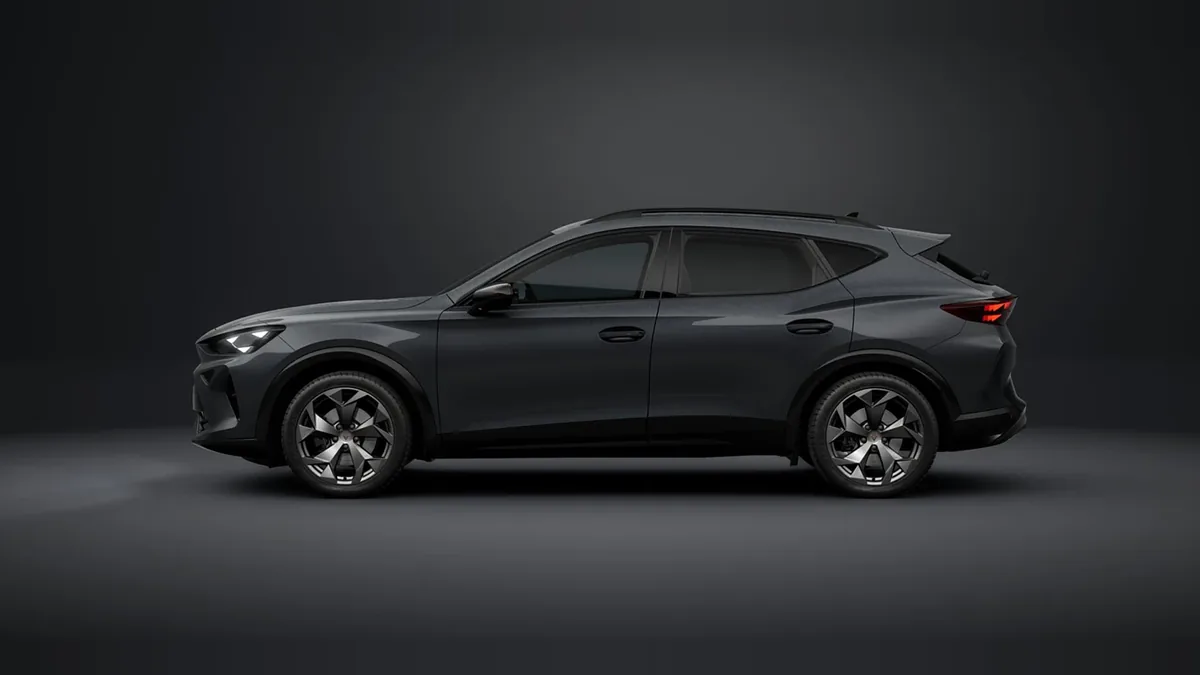 CUPRA Formentor eTSI 1.5 110kW (150CV) DSG 7vel. en renting en Barcelona — Trasera