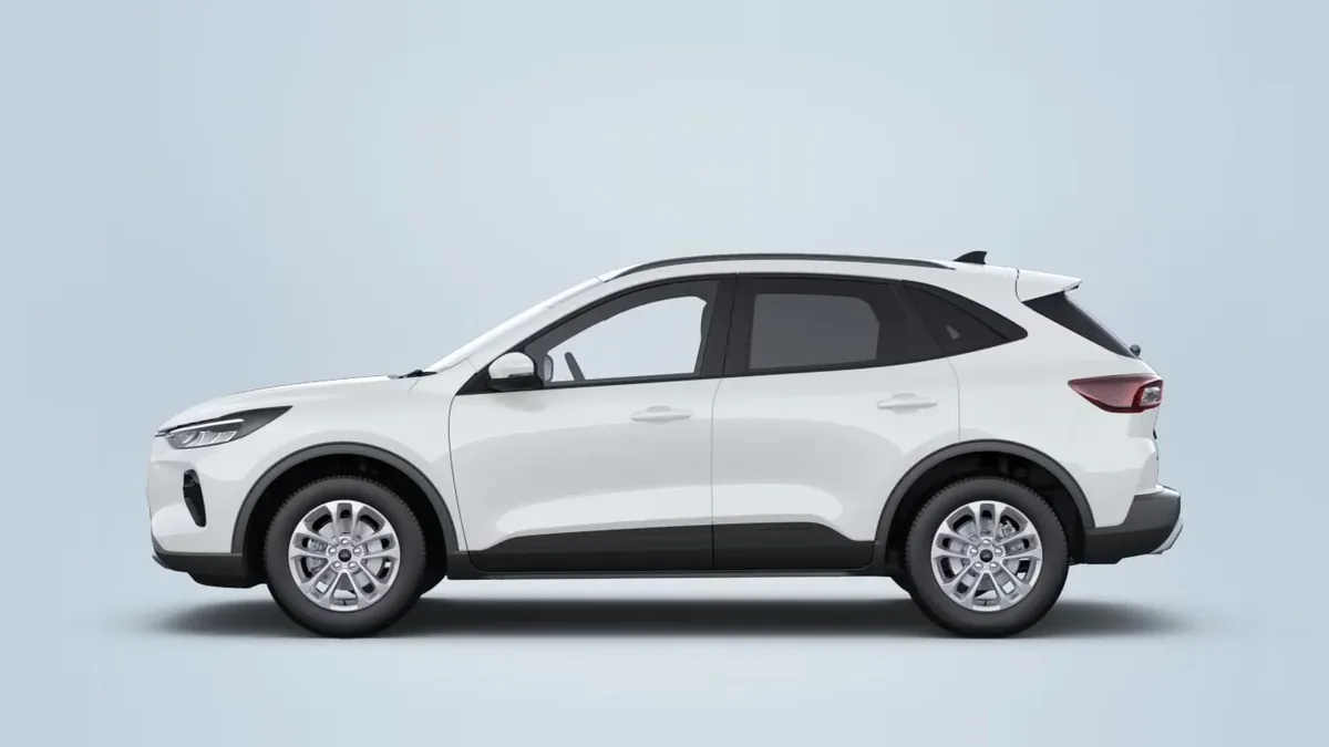Ford Kuga MCA Titanium 2.5 Duratec PHEV 243CV Auto en renting en Barcelona — Delantera