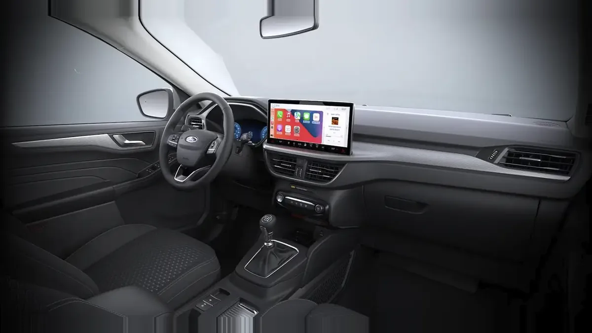Ford Kuga Titanium 1.5 Ecoboost 150CV III en renting en Barcelona — vista 6
