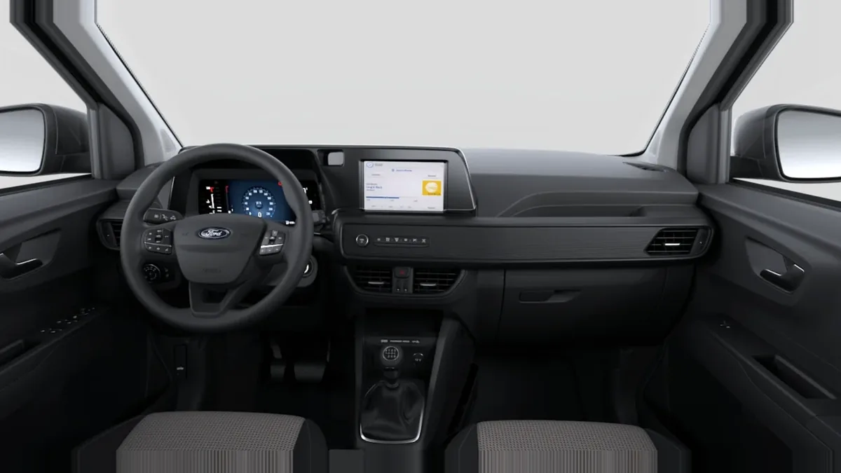 Ford TOURNEO COURIER KOMBI ECOBOOST 1.0 125CV en renting en Barcelona — Interior