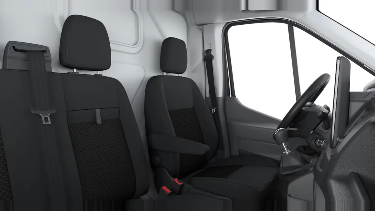Ford TRANSIT 350 L2 Trend N1 EcoBlue 96kW FWD en renting en Barcelona — vista 7