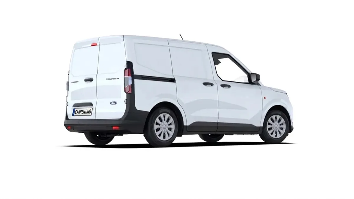 Ford Transit Courier Van 1.5 Ecoblue Trend en renting en Barcelona — Delantera