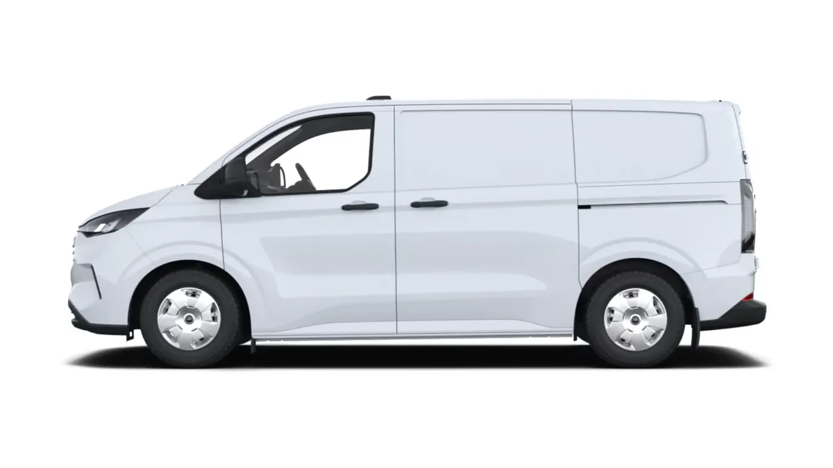 Ford TRANSIT CUSTOM Van 2.0 Ecoblue 100kW 280 L1 Trend en renting en Barcelona — Trasera