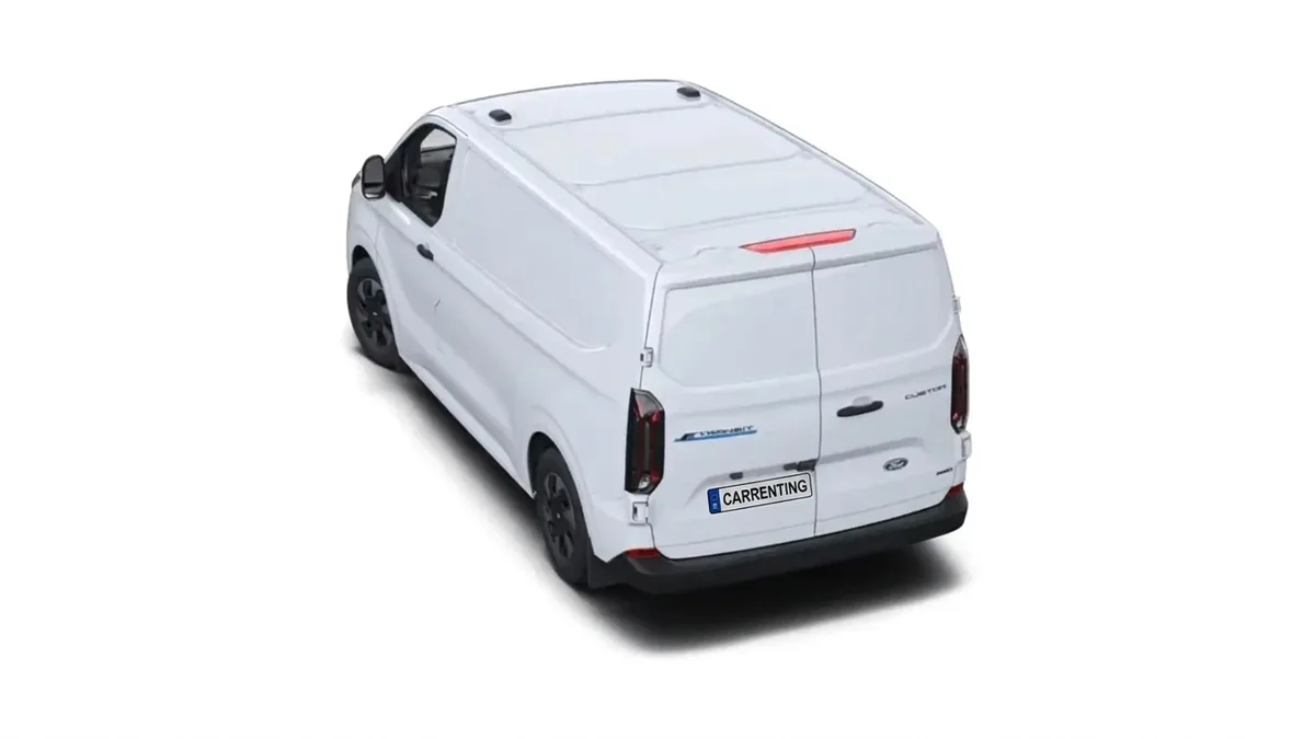 Ford TRANSIT CUSTOM Van BEV 83kWh 100kW 320 L1 Trend en renting en Barcelona — Delantera