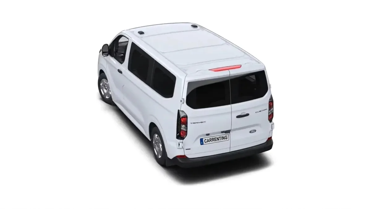 Ford TRANSIT Kombi 2.5 Duratec PHEV 171 340 L1 Trend en renting en Barcelona — Delantera