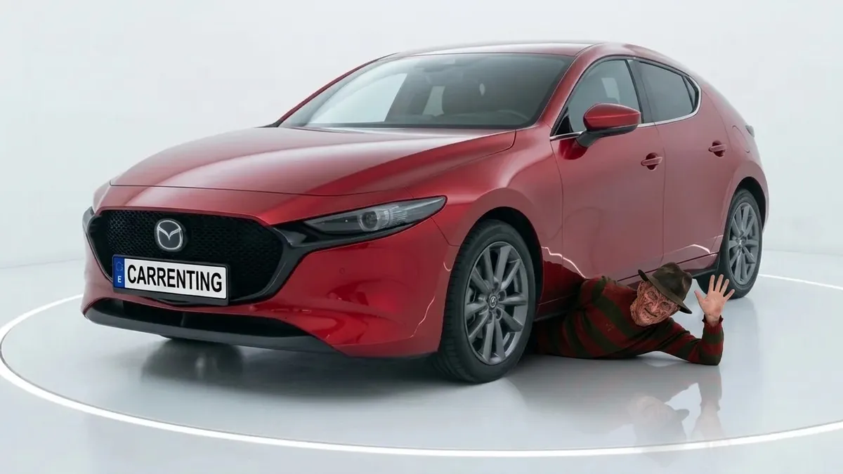 Mazda 3 2.5L e-Skyactiv G MHEV 140CV 6AT Centre-Line en renting en Barcelona