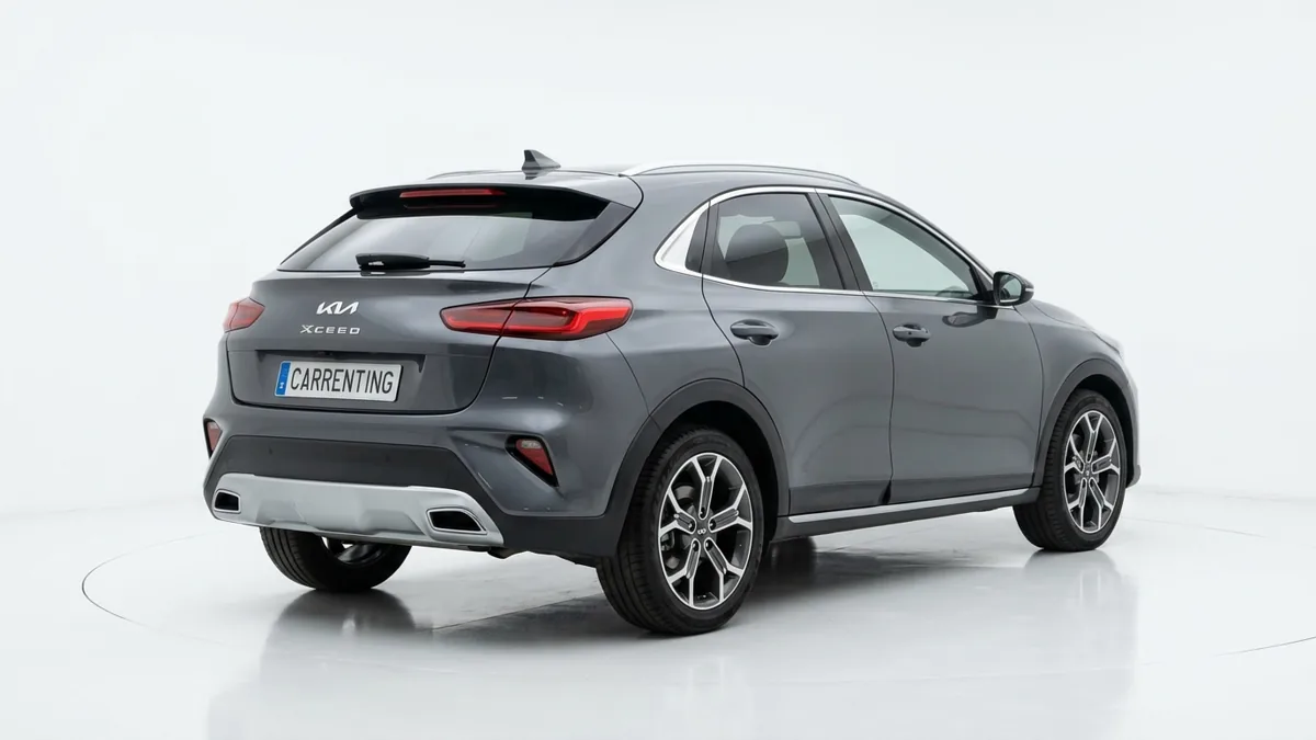 Kia XCeed 1.0 MHEV Drive 85kW (115CV) DCT en renting en Barcelona — Delantera