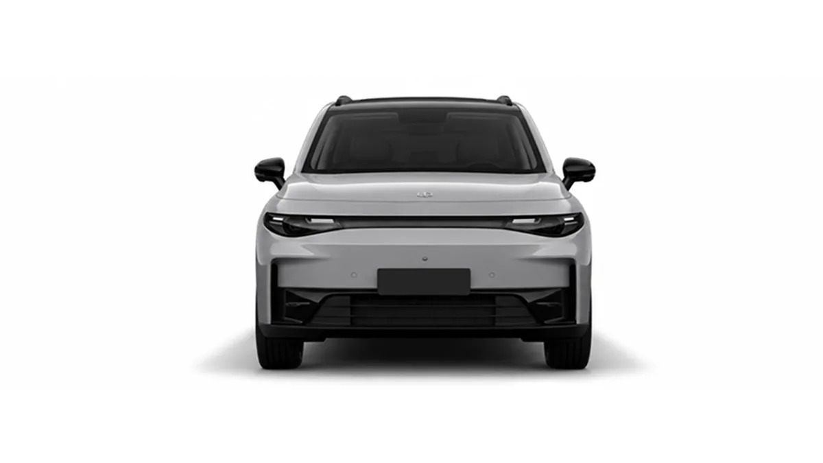 Leapmotor C10 BEV 69.9kWh Life Pro AT en renting en Barcelona — Interior