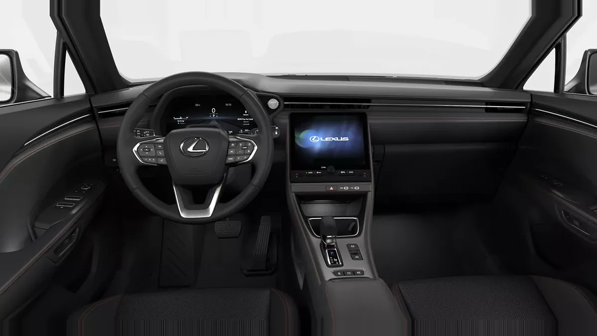Lexus LBX Elegant Black 136CV Aut. en renting en Barcelona — vista 6