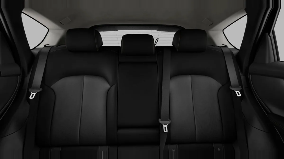 Mazda CX-60 e-Skyactiv PHEV AWD Exclusive-Line en renting en Barcelona — vista 7