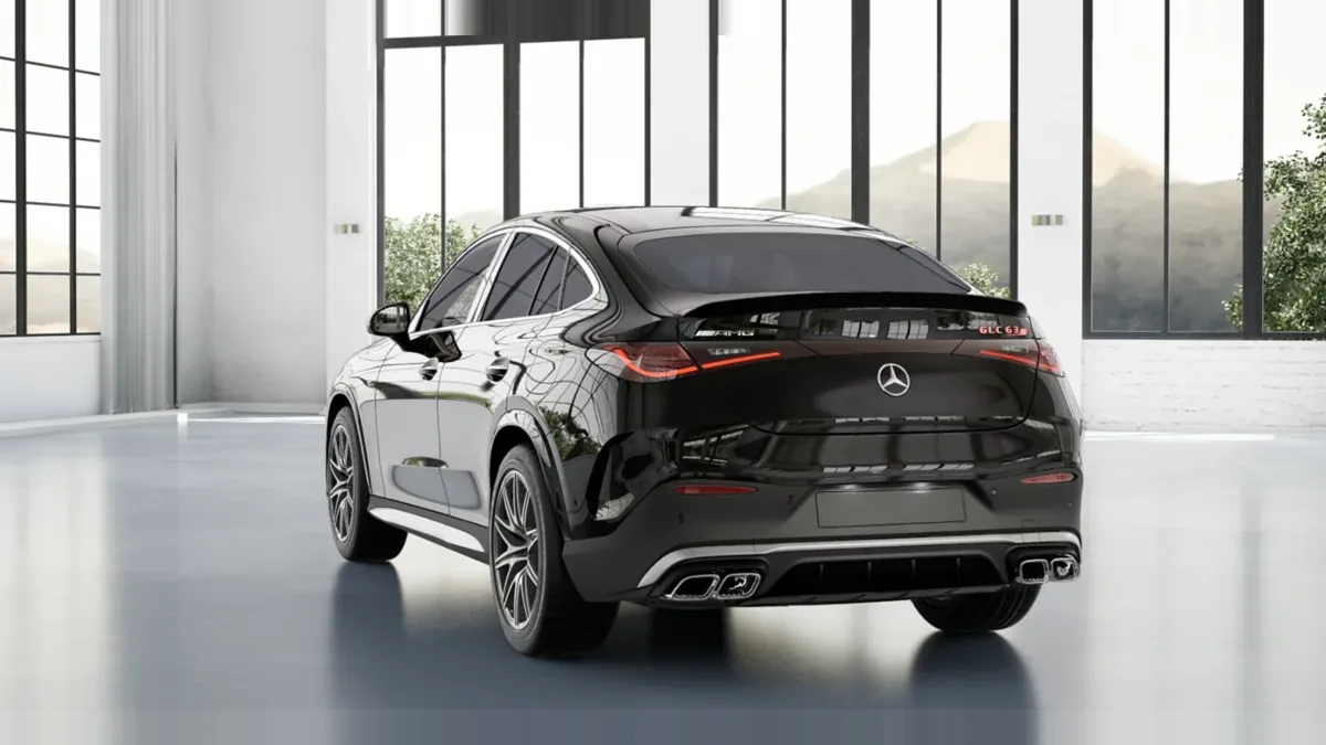 Mercedes-AMG GLC Coupé 63 S E Performance en renting en Barcelona — Delantera