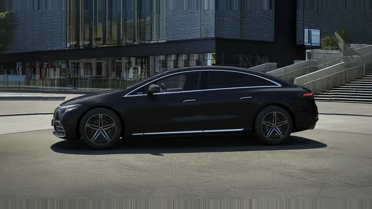 Mercedes-Benz EQS 350 Edition en renting en Barcelona — Trasera