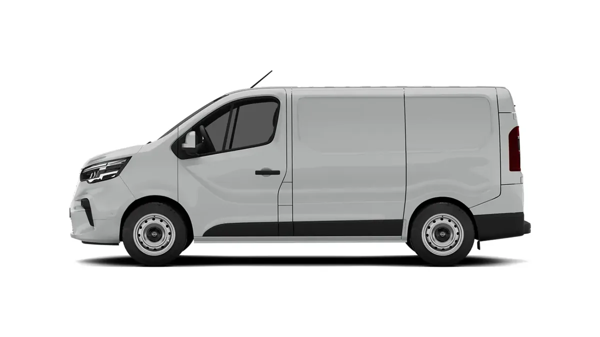 Nissan Primastar 2.0DCI 110CV L1H1 Acenta en renting en Barcelona — Trasera