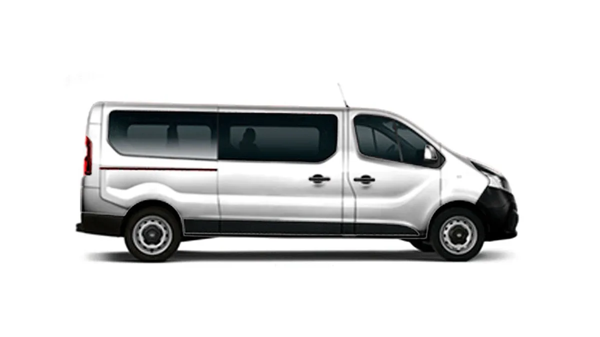 Nissan Primastar Combi 9 L2H1 N-Connecta 150CV II en renting en Barcelona — Interior