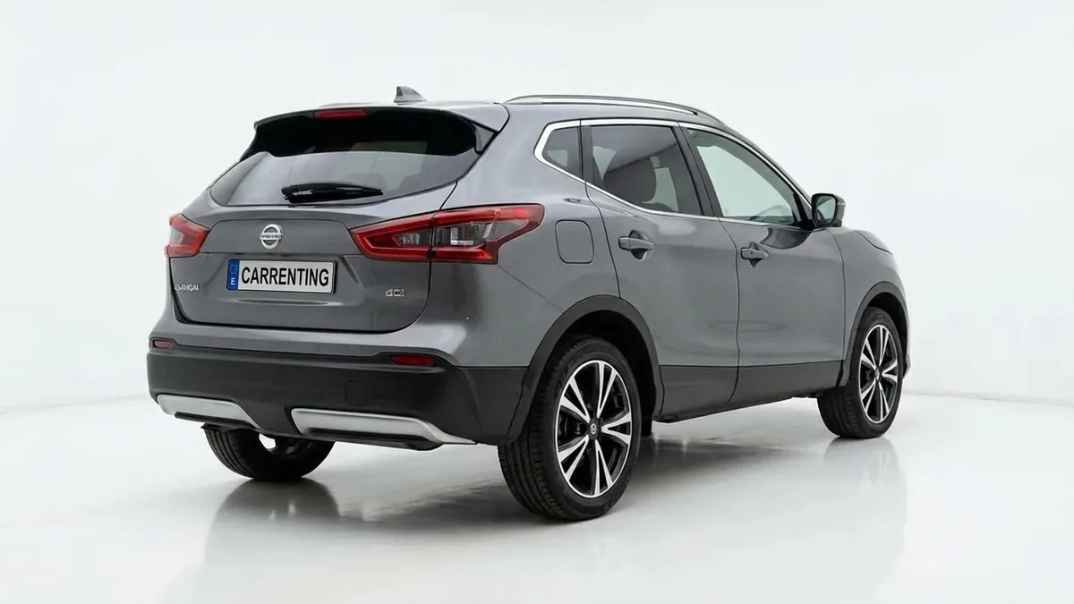 Nissan Qashqai DIG-T 116kW (158CV) MHEV Acenta en renting en Barcelona — Interior