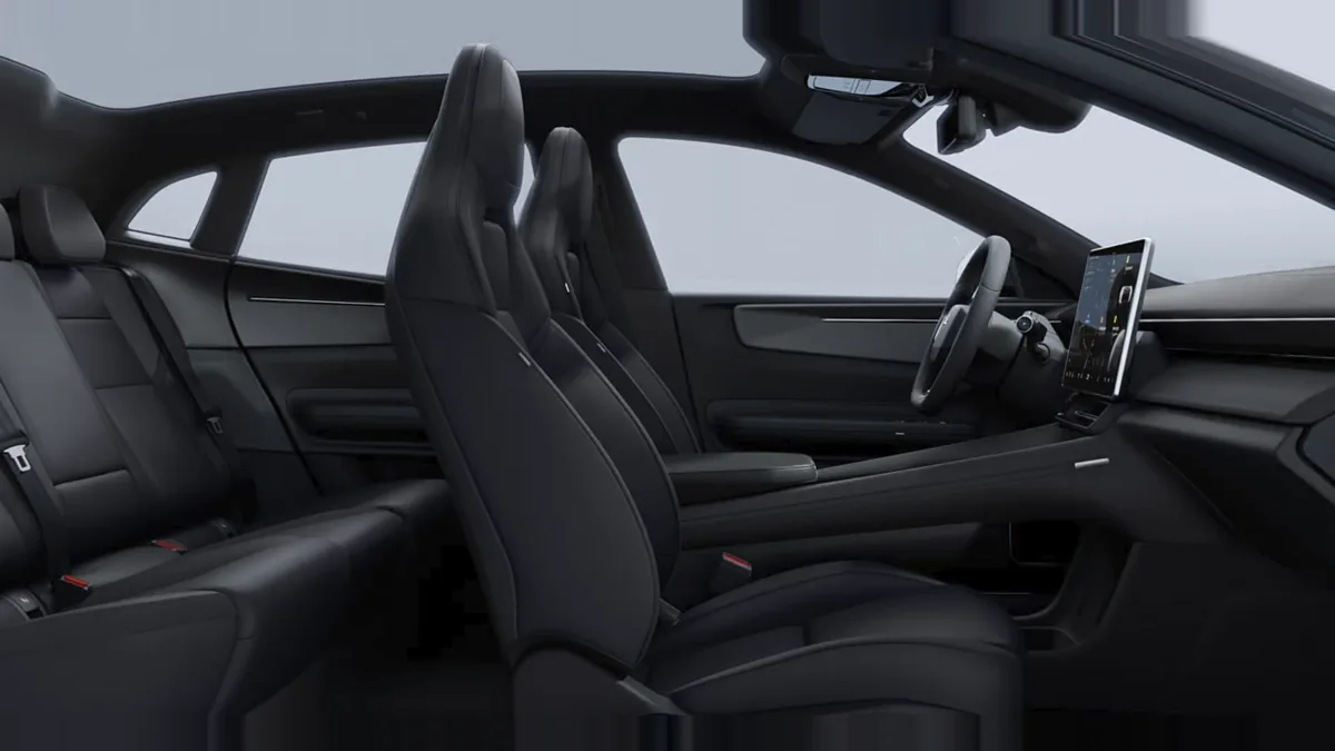 Polestar 4 Long Range Single 200kW en renting en Barcelona — vista 6
