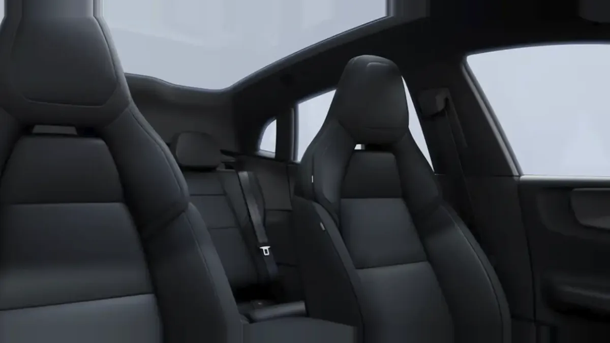 Polestar 4 Long Range Single Motor en renting en Barcelona — vista 6