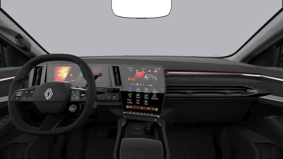 Renault RAFALE TECHNO E-TECH FULL HYBRID 200CV en renting en Barcelona — Interior