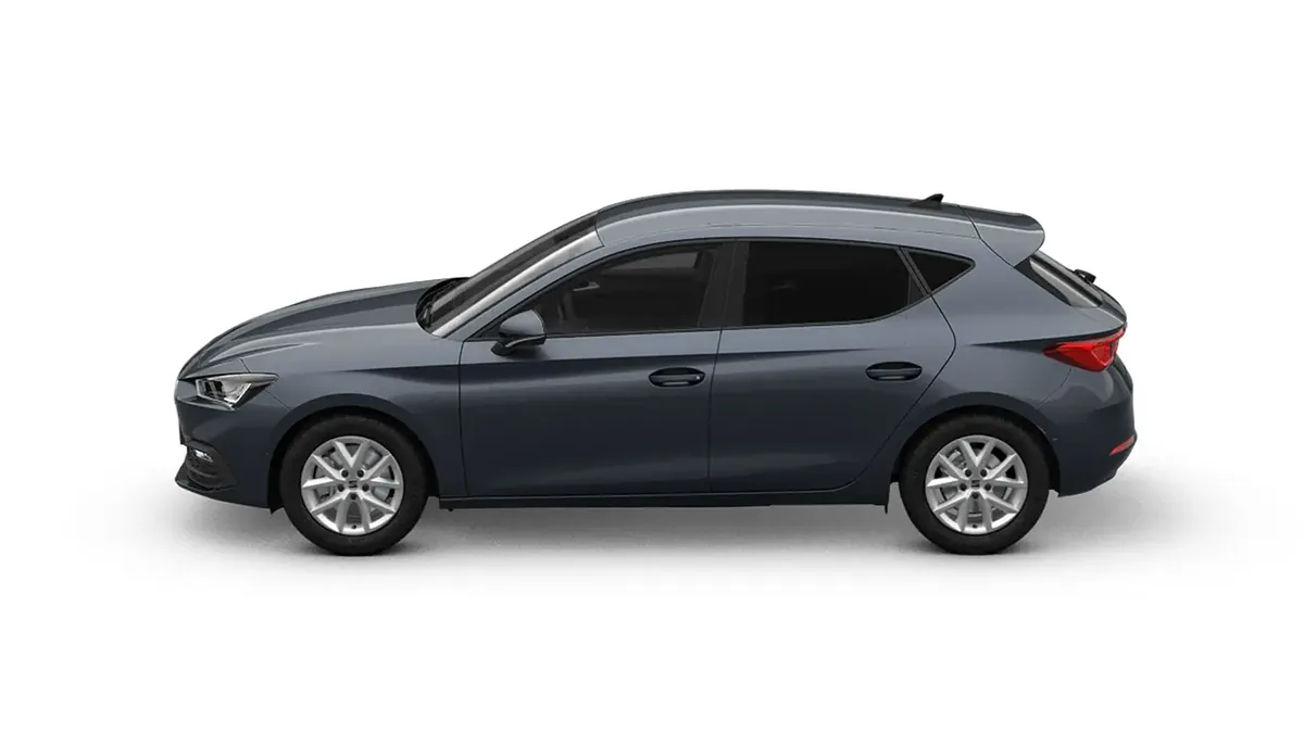 SEAT León 1.5 eTSI Style Fleet Pack en renting en Barcelona — Delantera