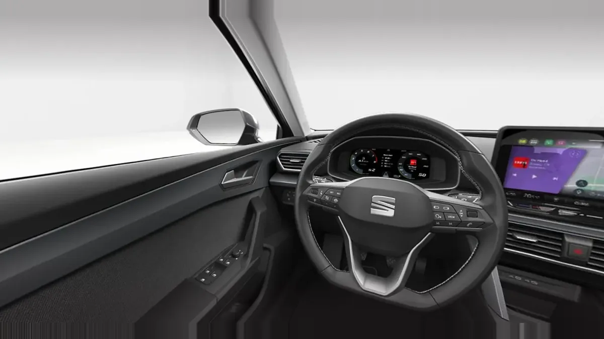 SEAT León 2.0 TDI Style XL Fleet Pack en renting en Barcelona — vista 6