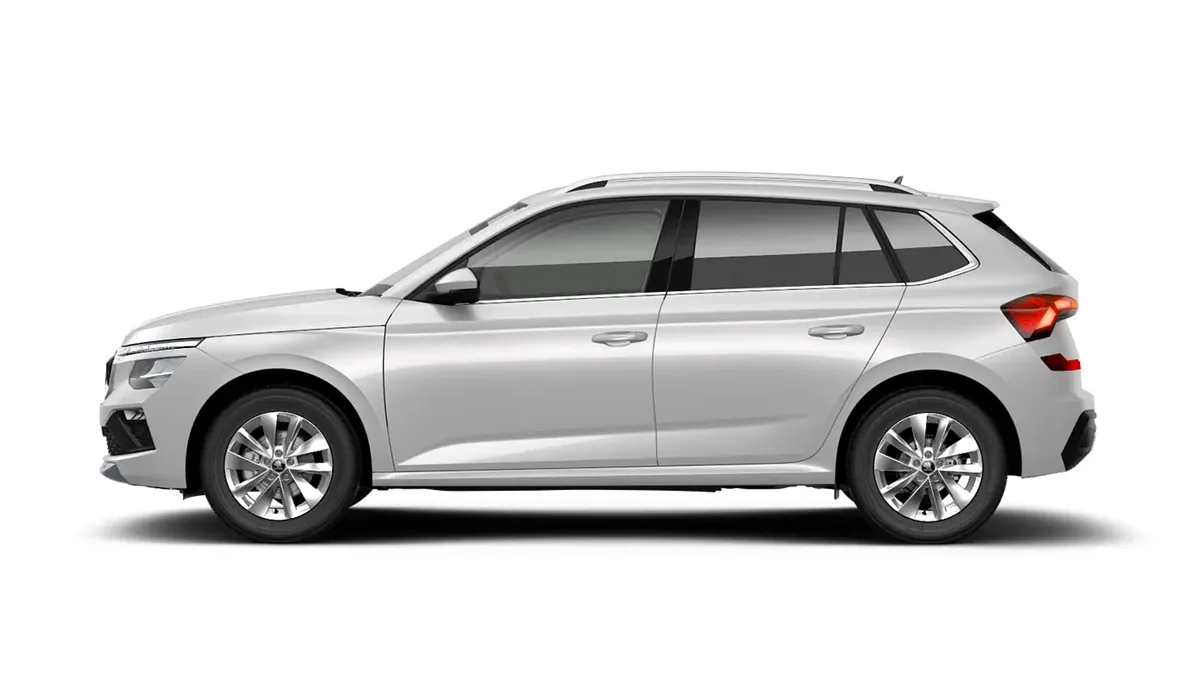 Škoda Kamiq 1.5 TSI DSG Selection en renting en Barcelona — Trasera