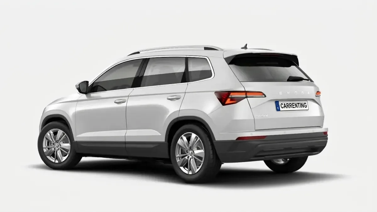 Škoda Karoq 2.0 TDI 110kW 150CV DSG 7vel. en renting en Barcelona — Delantera