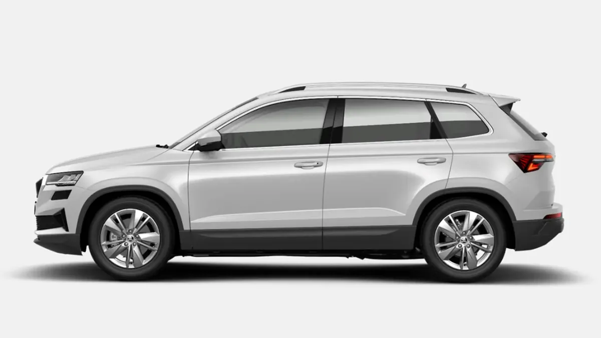 Škoda Karoq 2.0 TDI 110kW 150CV DSG 7vel. en renting en Barcelona — Trasera