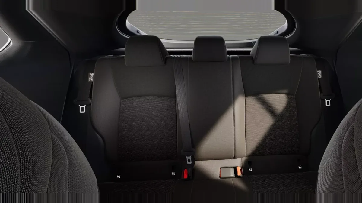 Toyota C-HR Business Hybrid 140 CW en renting en Barcelona — vista 7
