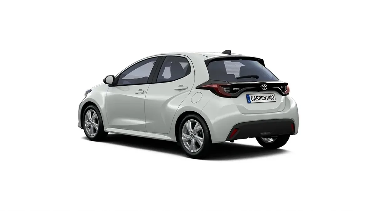 Toyota Yaris 120H 116CV Active en renting en Barcelona — vista 17