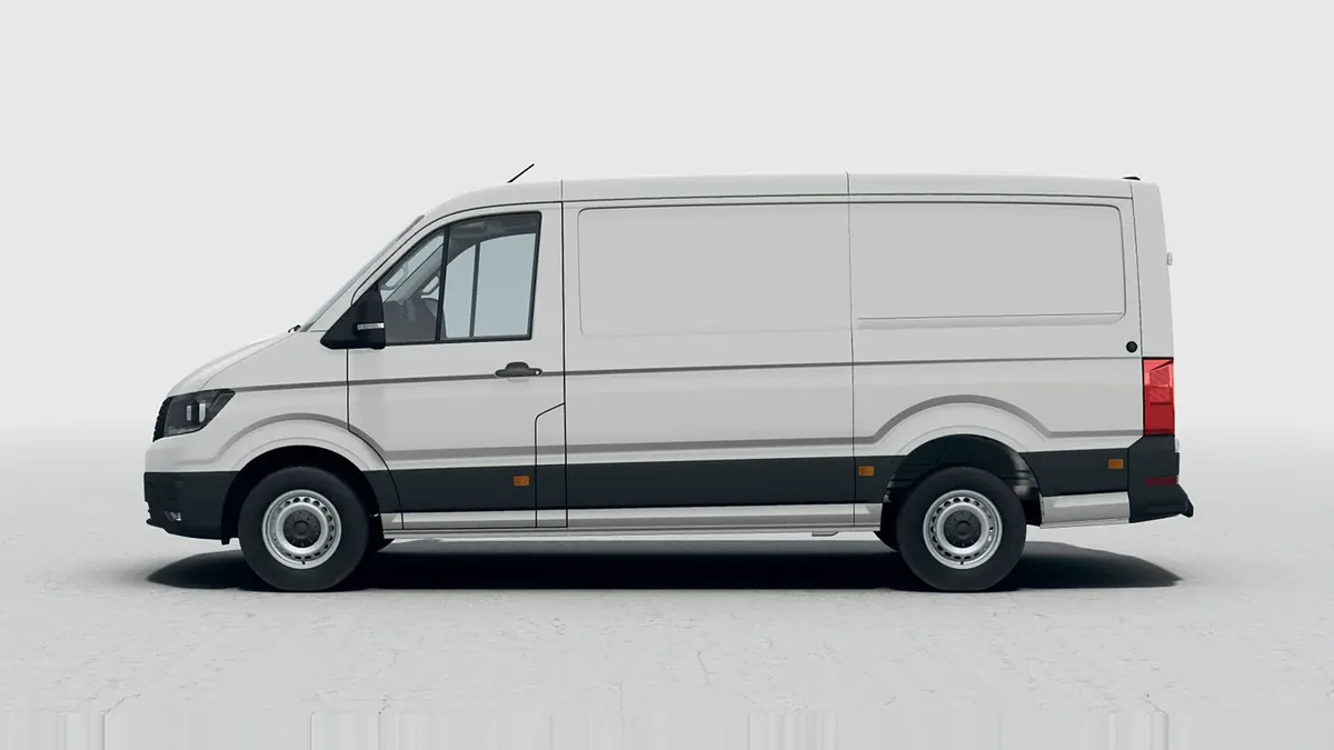 Volkswagen Crafter 35 Fresh Van BM L3 2.0 TDI FWD 103kW (140CV)  - ISOTERMO en renting en Barcelona — Delantera