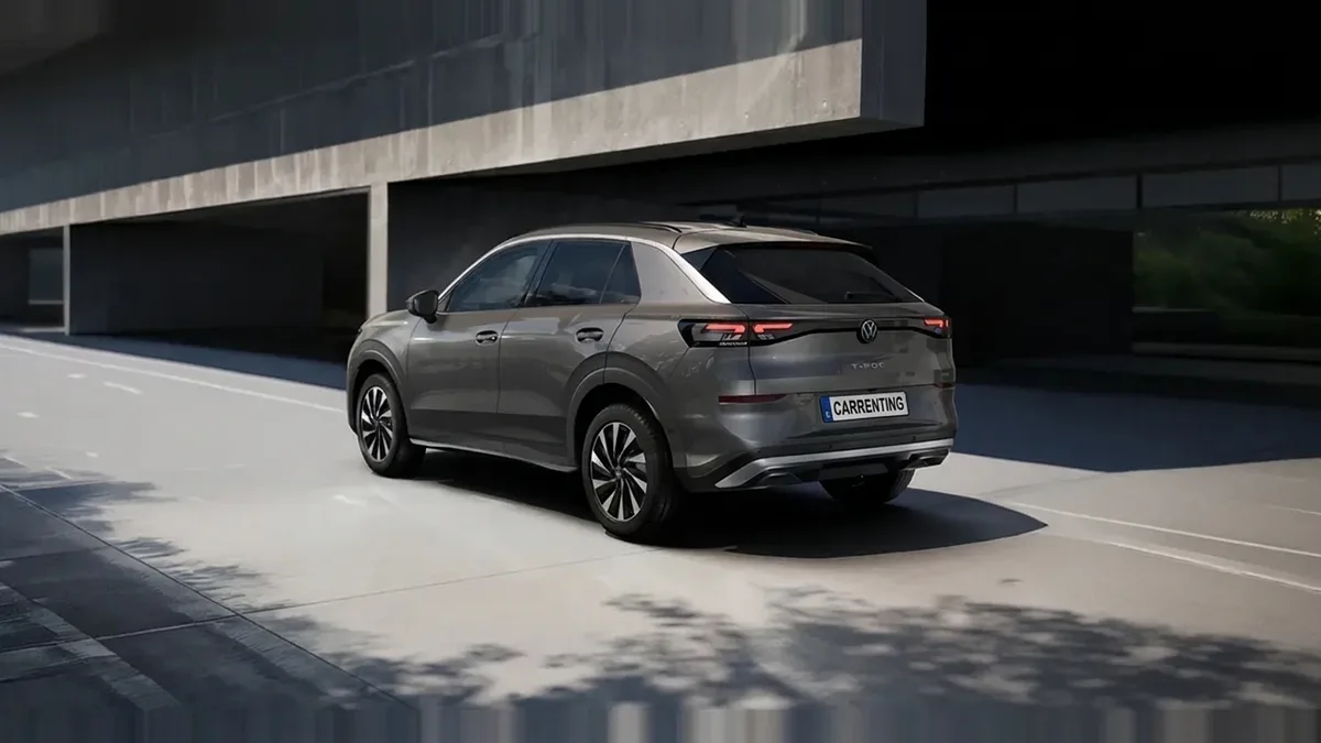 Volkswagen T-ROC Match 1.5 eTSI 150CV DSG en renting en Barcelona — Interior