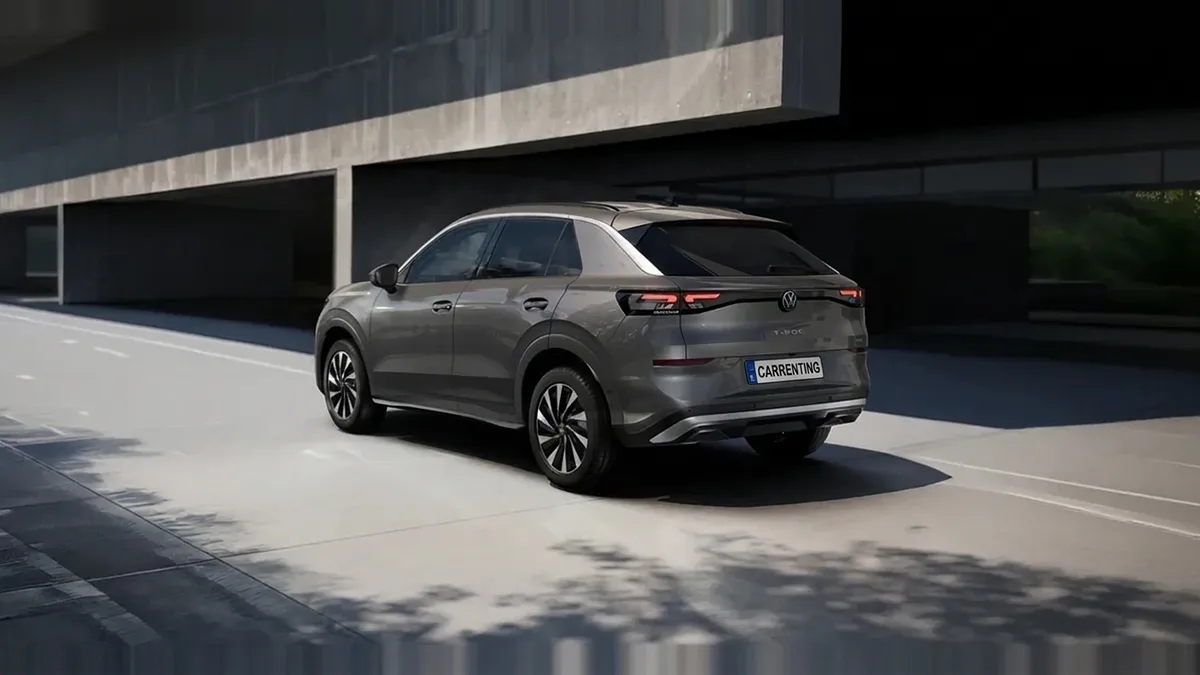 Volkswagen T-ROC Match 1.5 eTSI 85kW (116CV) DSG GRY en renting en Barcelona — Delantera