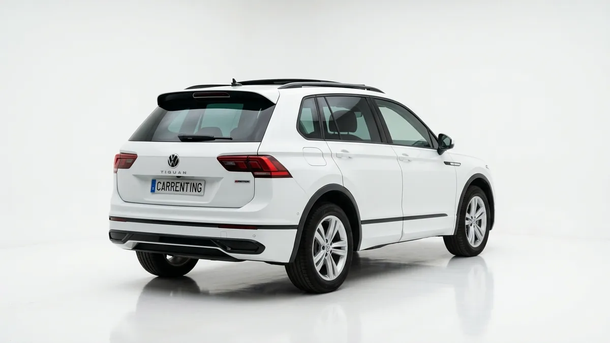 Volkswagen Tiguan R-Line 1.5 eTSI 110kW DSG en renting en Barcelona — vista 6